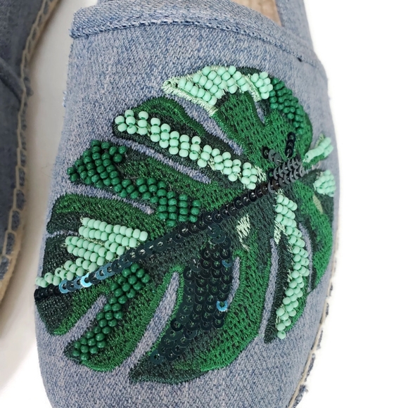 Michael Kors Kendrick Slip On Espadrille Flats Washed Denim Beaded Palm Size 6.5 - Picture 7 of 12